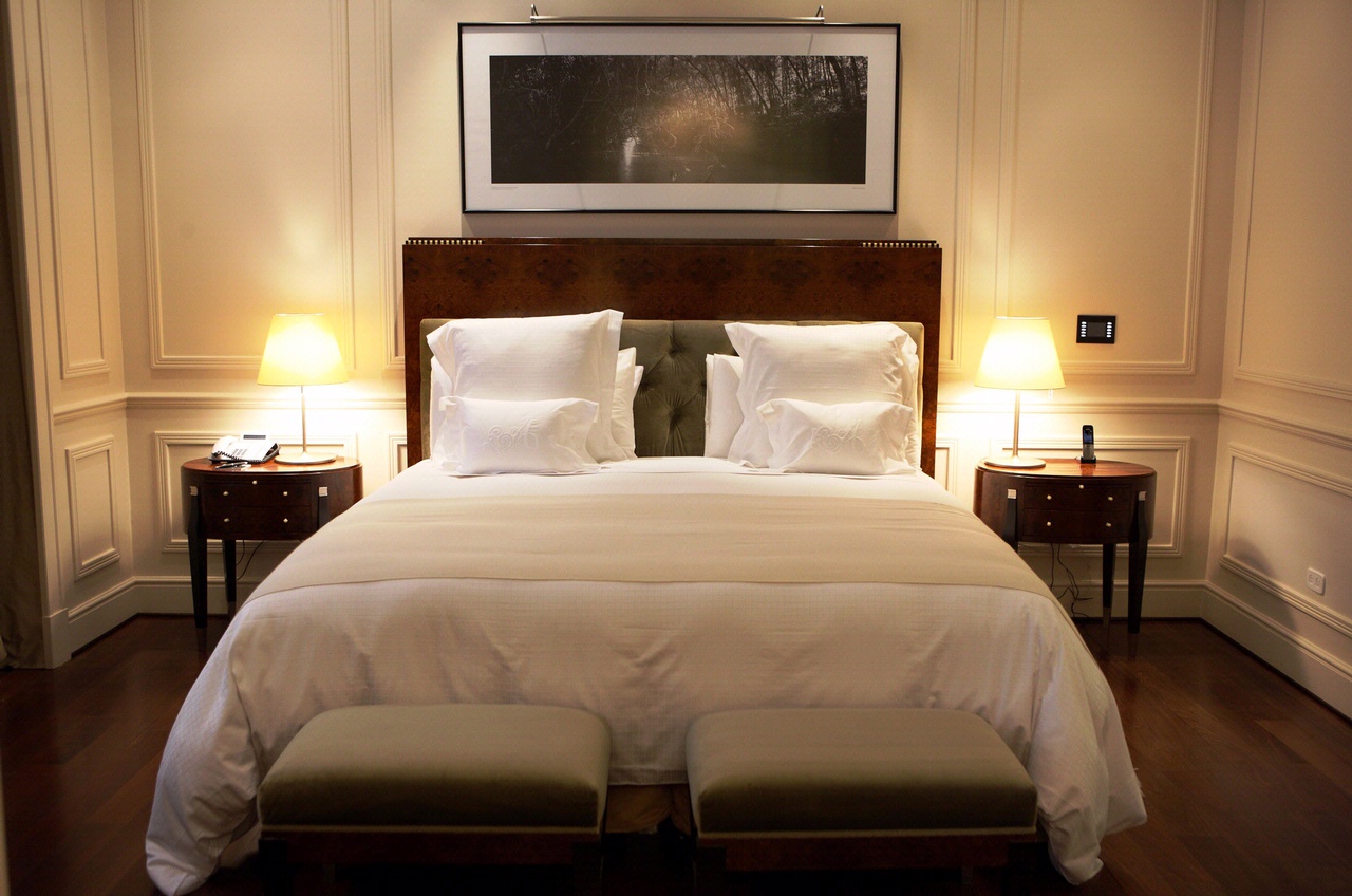 Royale Suite Bed